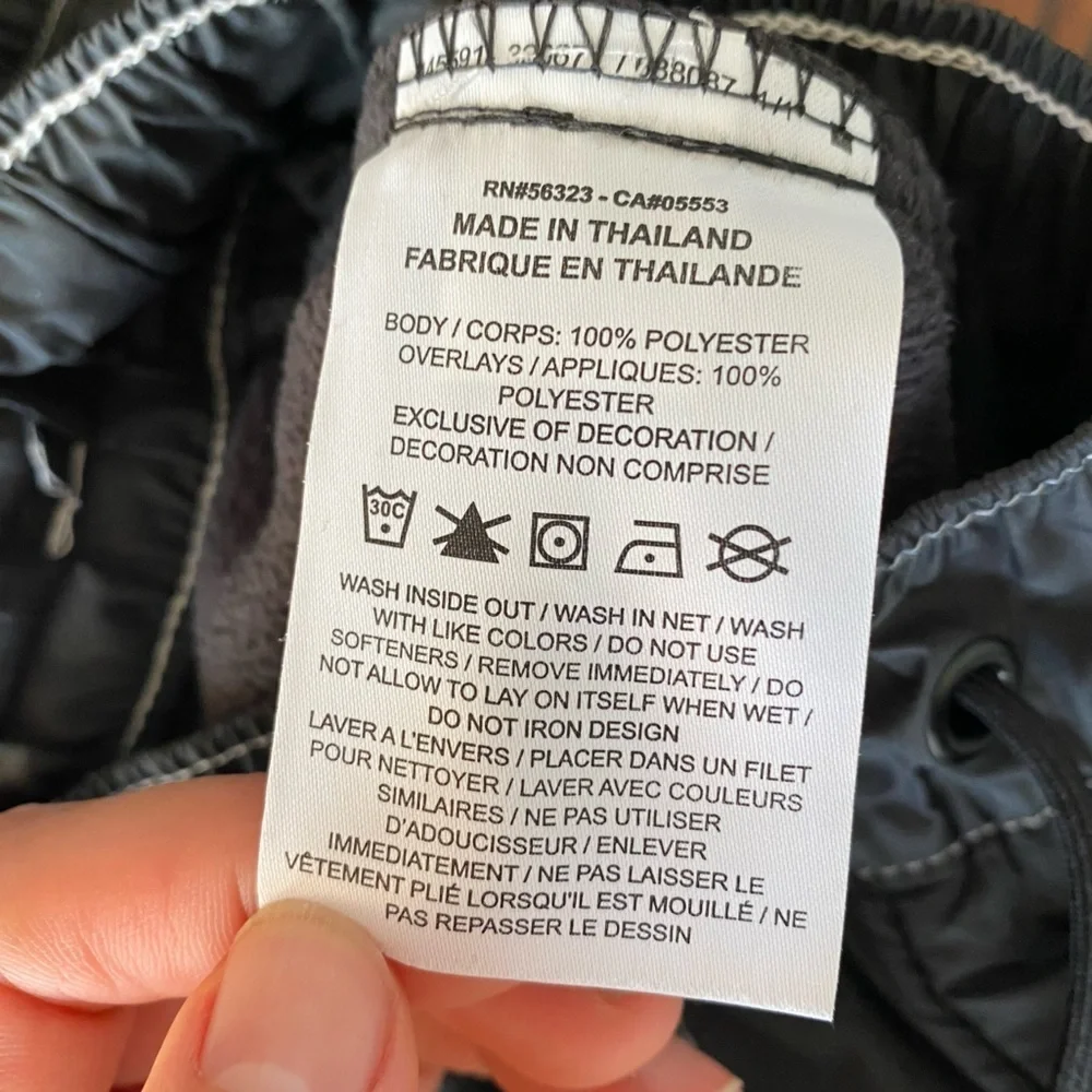 Nike Women’s Pinstripe Black Thermal Joggers – Size Small very warm and soft - Picture 14 of 15